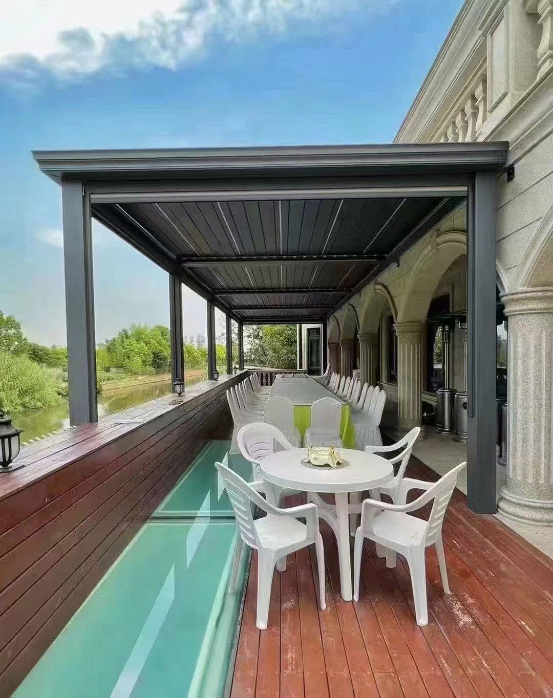 Mái Che Pergola Nhôm tại Phường Sài Gòn – Không gian sống hiện đại 4 mái che pergola nhôm